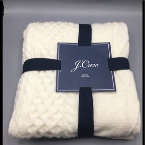 J CREW THROW